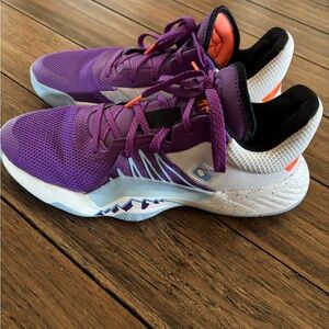 Men’s Adidas D.O.N. Issue #1